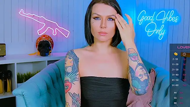 Snapshot of My_toys_pink chatting on 19, 2, 2025 My toys pink online show from 19, 2, 2025