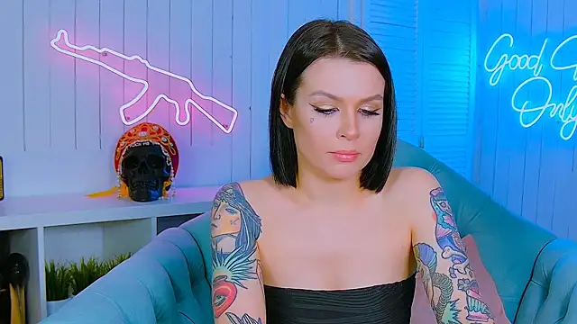 Snapshot of My_toys_pink chatting on 19, 2, 2025 My toys pink online show from 19, 2, 2025