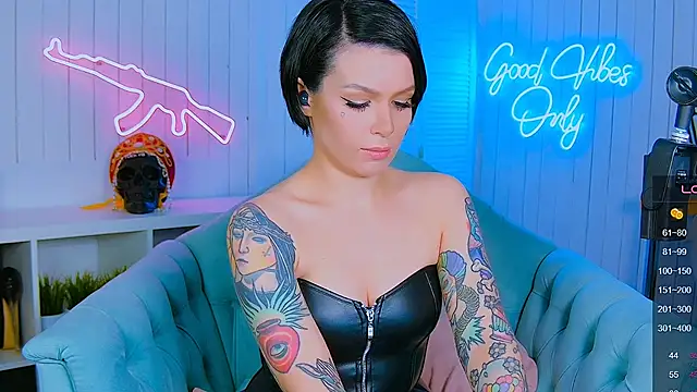 Snapshot of My_toys_pink chatting on 26, 2, 2025 My toys pink online show from 26, 2, 2025