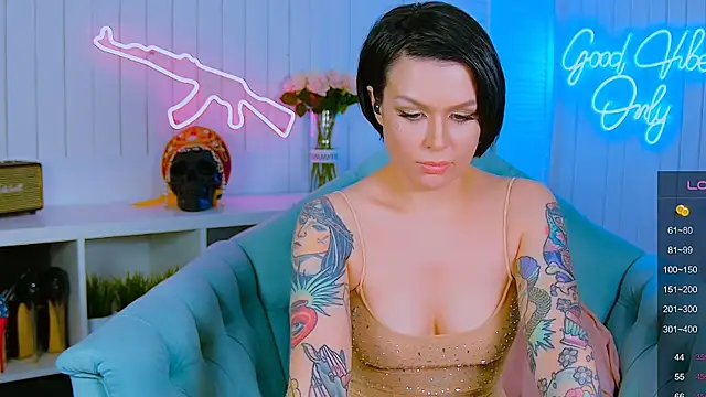 Snapshot of My_toys_pink chatting on 8, 3, 2025 My toys pink online show from 8, 3, 2025