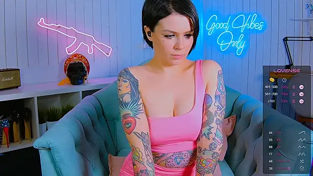 Snapshot of My_toys_pink chatting on 16, 3, 2025 My toys pink online show from 16, 3, 2025