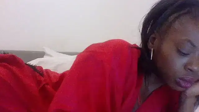 Snapshot of Cinderella_Jewels_ chatting on 24, 9, 2025 Cinderella Jewels online show from 24, 9, 2025