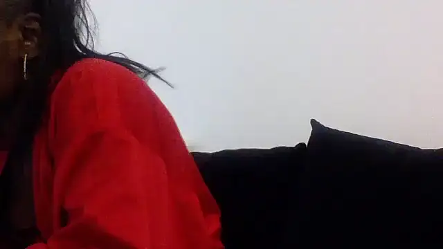 Snapshot of Cinderella_Jewels_ chatting on 20, 10, 2025 Cinderella Jewels online show from 20, 10, 2025