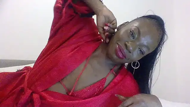 Snapshot of Cinderella_Jewels_ chatting on 14, 11, 2025 Cinderella Jewels online show from 14, 11, 2025