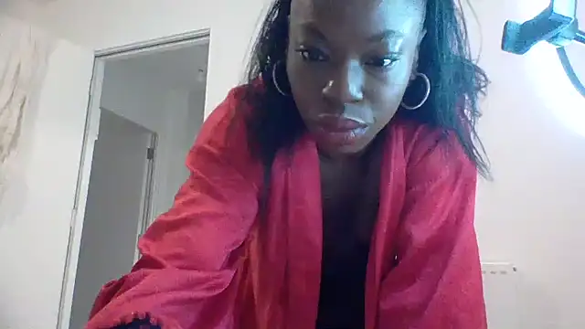 Snapshot of Cinderella_Jewels_ chatting on 1, 12, 2025 Cinderella Jewels online show from 1, 12, 2025