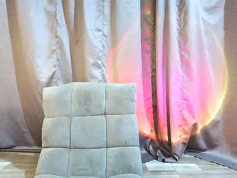 Snapshot of Baby-sexygirl01 chatting on 14, 3, 2026 Baby-sexygirl01 online show from 14, 3, 2026