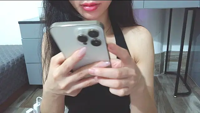 Snapshot of Baby-sexygirl01 chatting on 4, 4, 2026 Baby-sexygirl01 online show from 4, 4, 2026