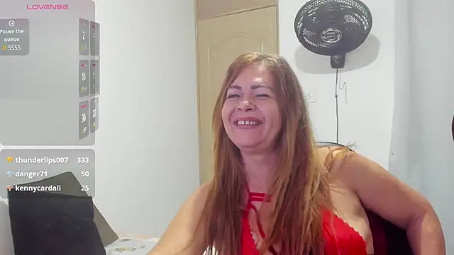 Sanddi milff online show from 2, 11, 2025