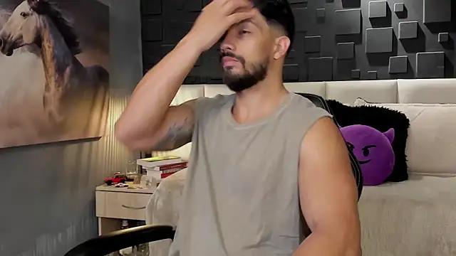 DannSaenz online show from 6, 2, 2025