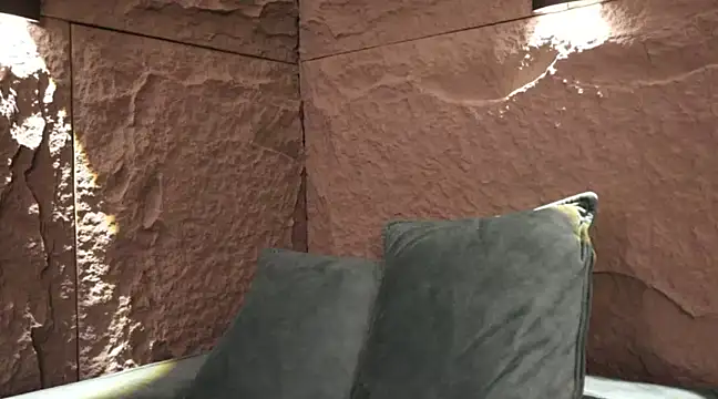 DannSaenz online show from 1, 3, 2025