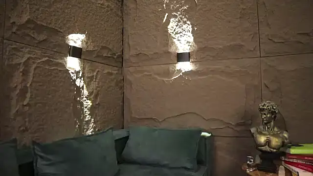 DannSaenz online show from 7, 3, 2025