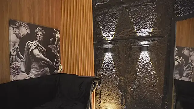 DannSaenz online show from 4, 10, 2025