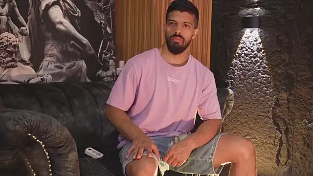 DannSaenz online show from 3, 11, 2025