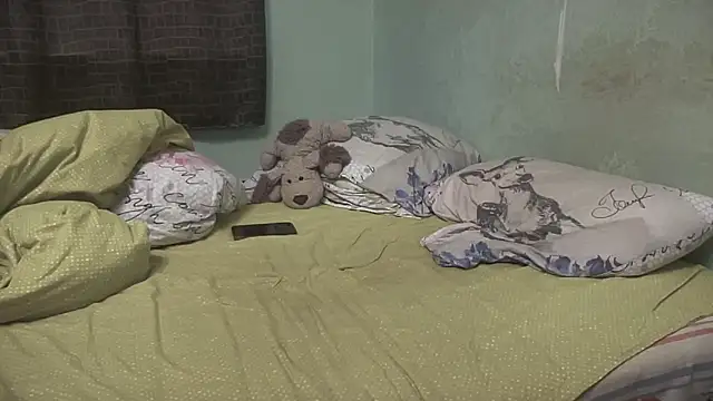 Diamond Tyler online show from 19, 10, 2025