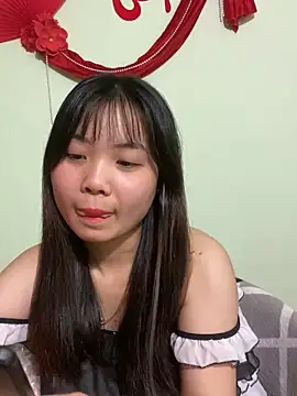 Maeve2k5 online show from 19, 2, 2025