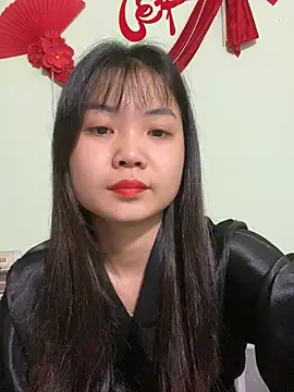 Maeve2k5 online show from 16, 3, 2025