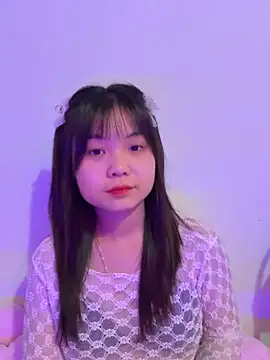 Maeve2k5 online show from 12, 9, 2025