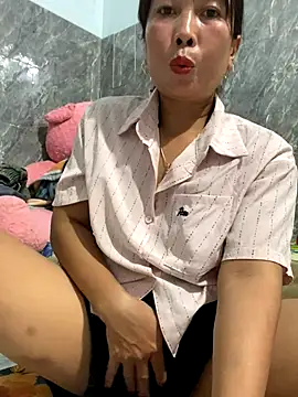 Linaannn online show from 16, 12, 2025