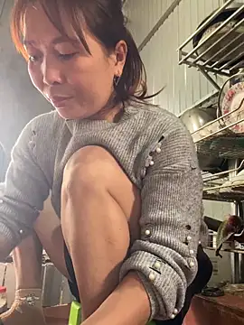 Linaannn online show from 3, 2, 2026