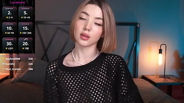 LindaThacker online show from 4, 2, 2025