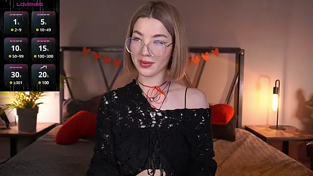 LindaThacker online show from 27, 2, 2025