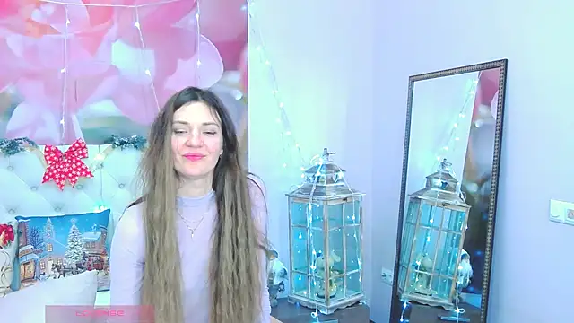 Snapshot of VioletUmi chatting on 11, 12, 2024 VioletUmi online show from 11, 12, 2024