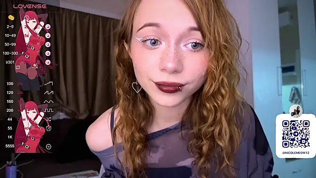 Snapshot of _SofiaBrown chatting on 28, 11, 2025 SofiaBrown online show from 28, 11, 2025