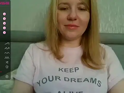 urbadkitty online show from 9, 12, 2024