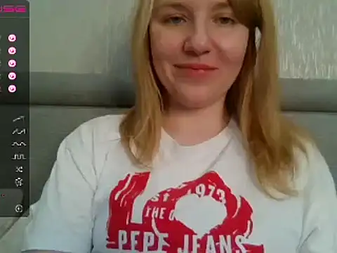 urbadkitty online show from 20, 12, 2024