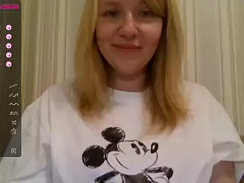 urbadkitty online show from 22, 2, 2025