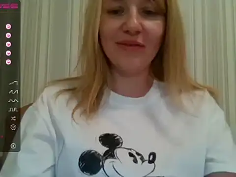 urbadkitty online show from 1, 3, 2025