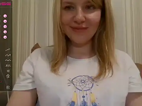 urbadkitty online show from 7, 3, 2025