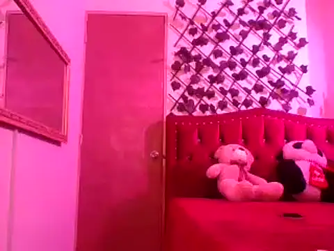 Melani cute02 online show from 11, 4, 2026