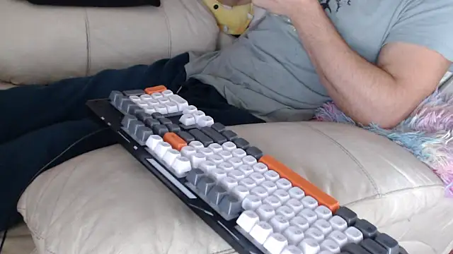 MrStraightDik online show from 5, 11, 2025