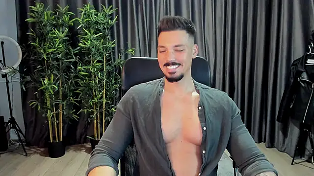 Snapshot of HaydenSpearss chatting on 7, 12, 2024 HaydenSpearss online show from 7, 12, 2024