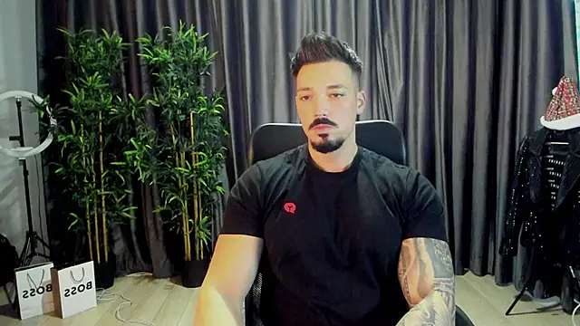 Snapshot of HaydenSpearss chatting on 18, 11, 2025 HaydenSpearss online show from 18, 11, 2025