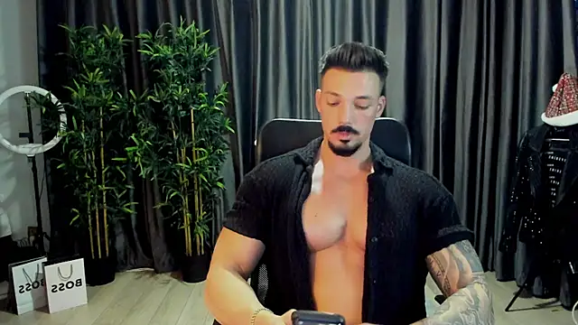 Snapshot of HaydenSpearss chatting on 26, 11, 2025 HaydenSpearss online show from 26, 11, 2025