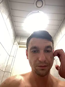 Snapshot of shufflercat chatting on 17, 9, 2025 shufflercat online show from 17, 9, 2025