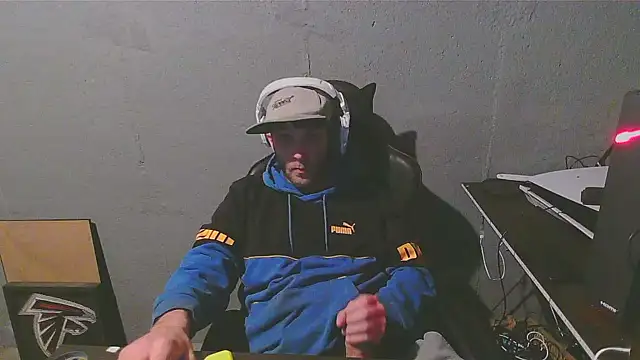 Snapshot of Superoz77 chatting on 24, 12, 2024 Superoz77 online show from 24, 12, 2024