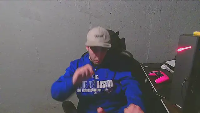 Snapshot of Superoz77 chatting on 28, 1, 2025 Superoz77 online show from 28, 1, 2025