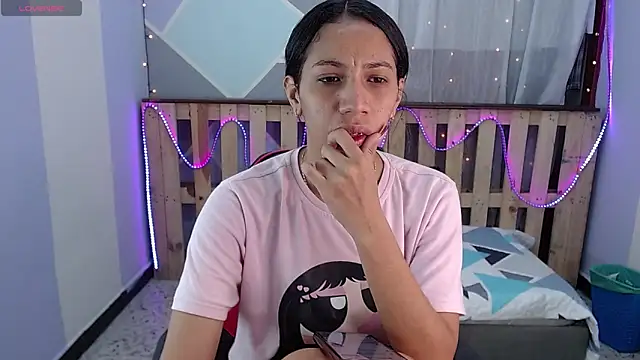 Lina10 online show from 10, 3, 2025