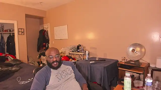 MrChuckDailyXXX online show from 25, 2, 2026