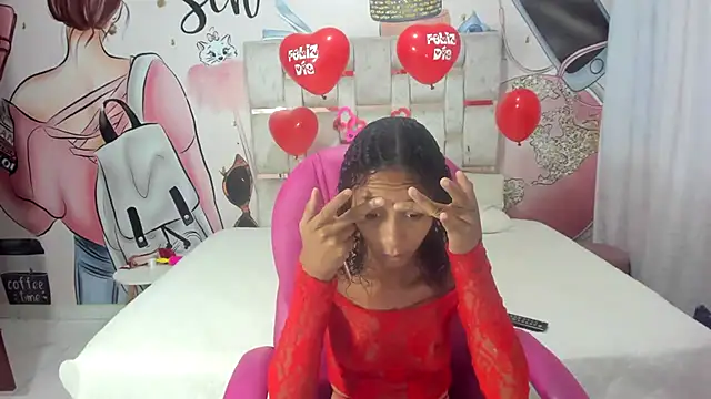 Snapshot of EMMA_SWEETT1 chatting on 15, 2, 2025 EMMA SWEETT1 online show from 15, 2, 2025