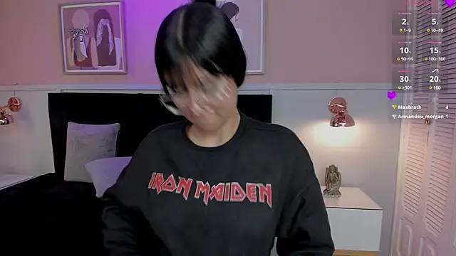 Snapshot of naoko_kirino chatting on 5, 3, 2025 naoko kirino online show from 5, 3, 2025