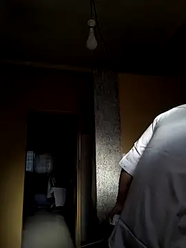 kisstoyousoon2024 online show from 3, 2, 2025