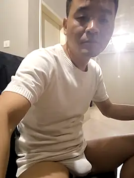 kisstoyousoon2024 online show from 1, 10, 2025