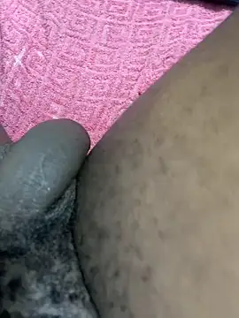 Destrozador415 online show from 1, 2, 2025