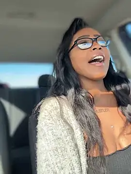 Blazerina online show from 24, 10, 2025