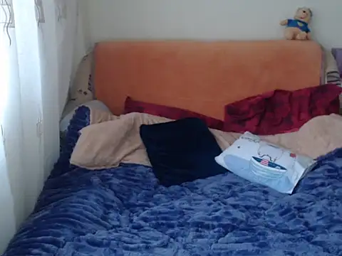 Snapshot of Emmatoo chatting on 23, 11, 2025 Emmatoo online show from 23, 11, 2025