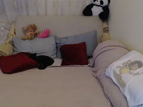 Snapshot of Emmatoo chatting on 19, 12, 2025 Emmatoo online show from 19, 12, 2025